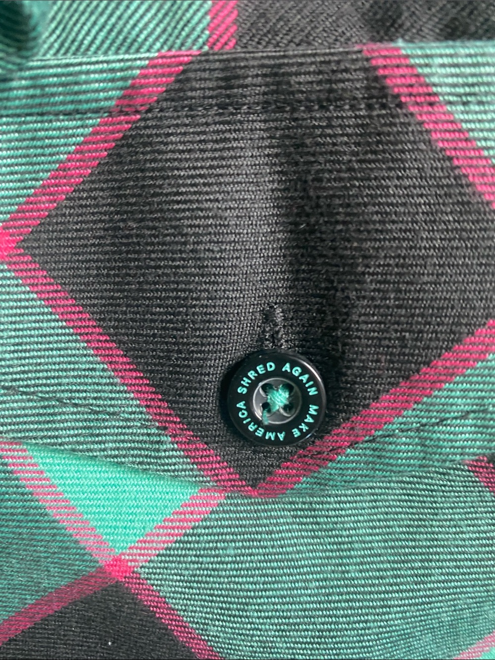 DIXXON Green and Black plaid Casual Button-Down flannel Shirt - Picture 3 of 4